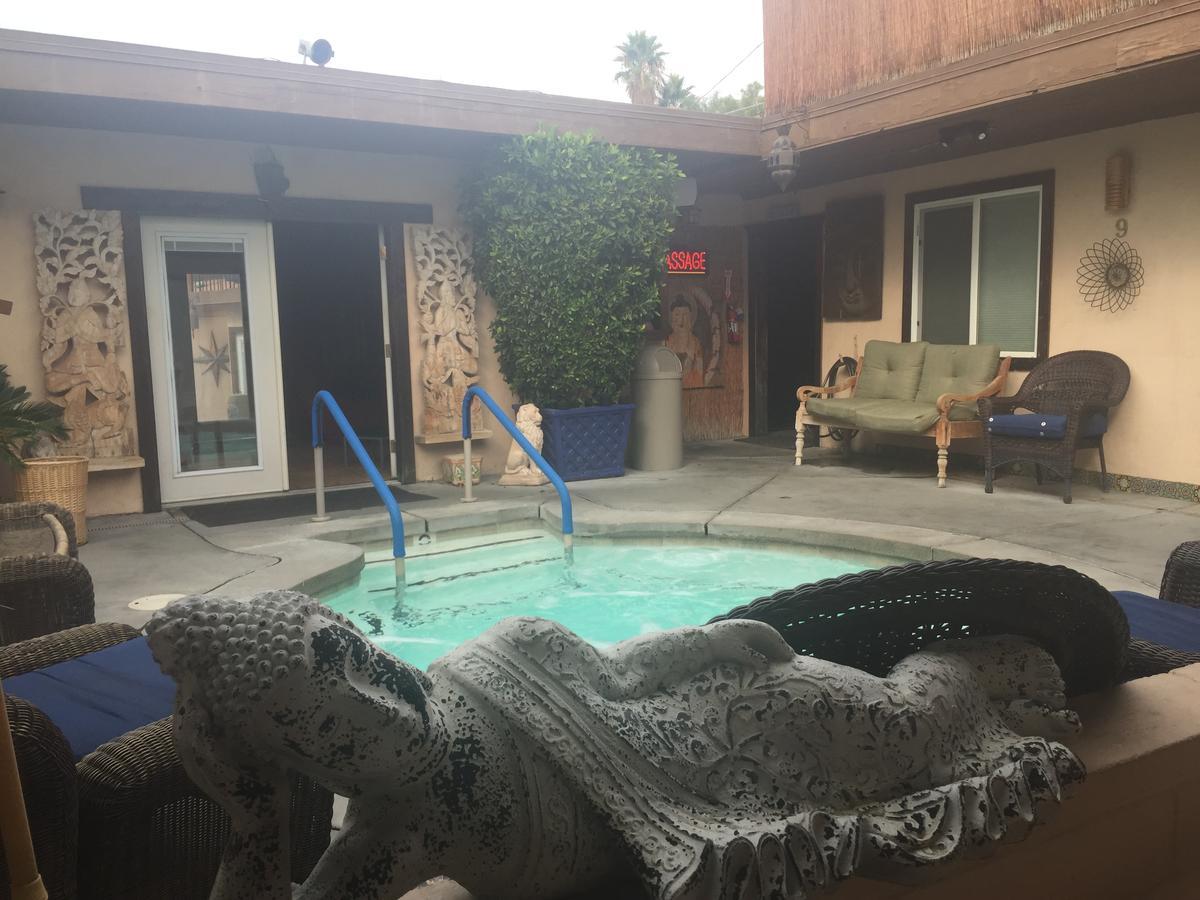 Sea Mountain Nude Resort & Spa Hotel - Adults Only Desert Hot Springs Esterno foto